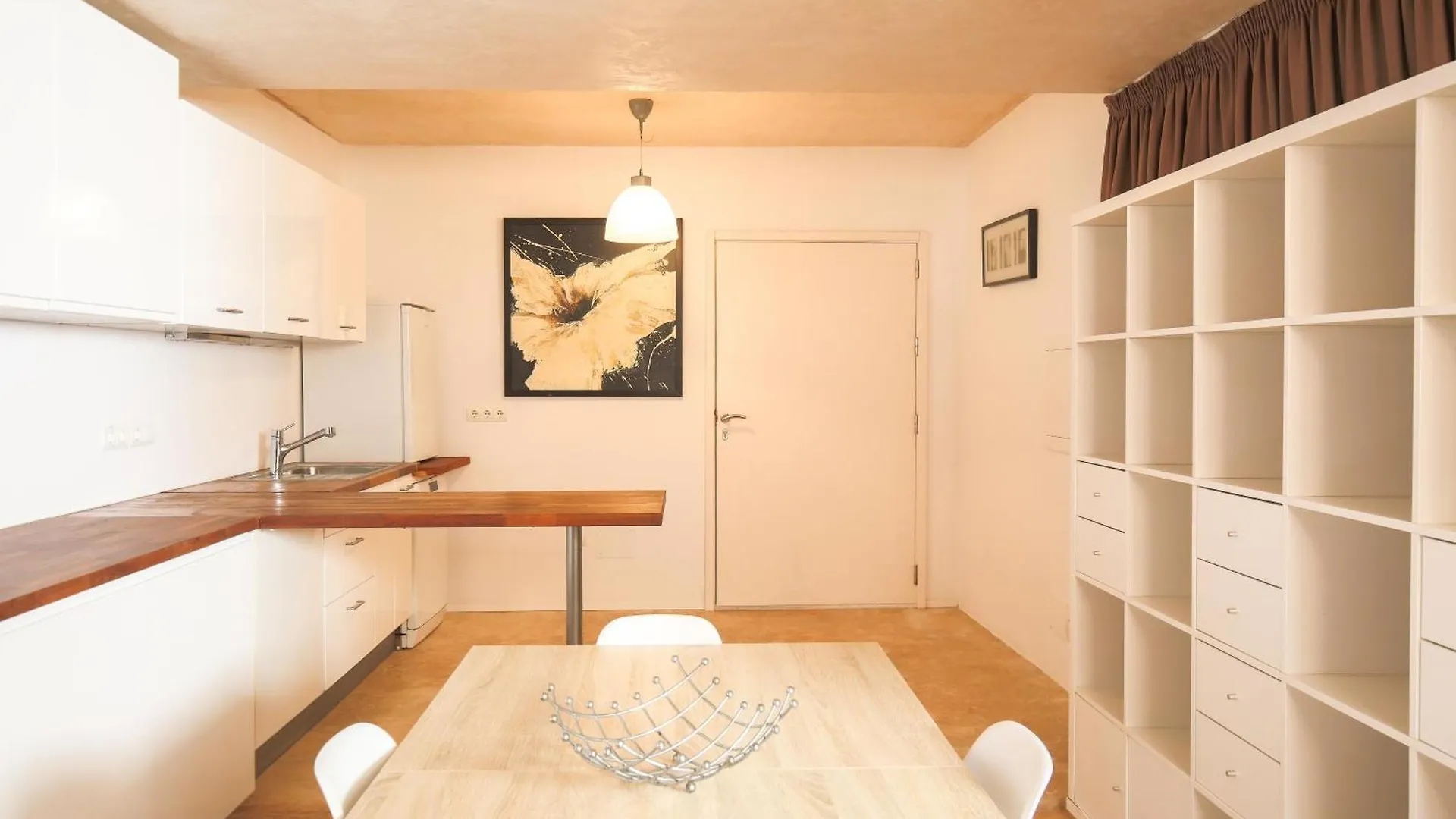 Private Apartment In Villa Cala Llonga