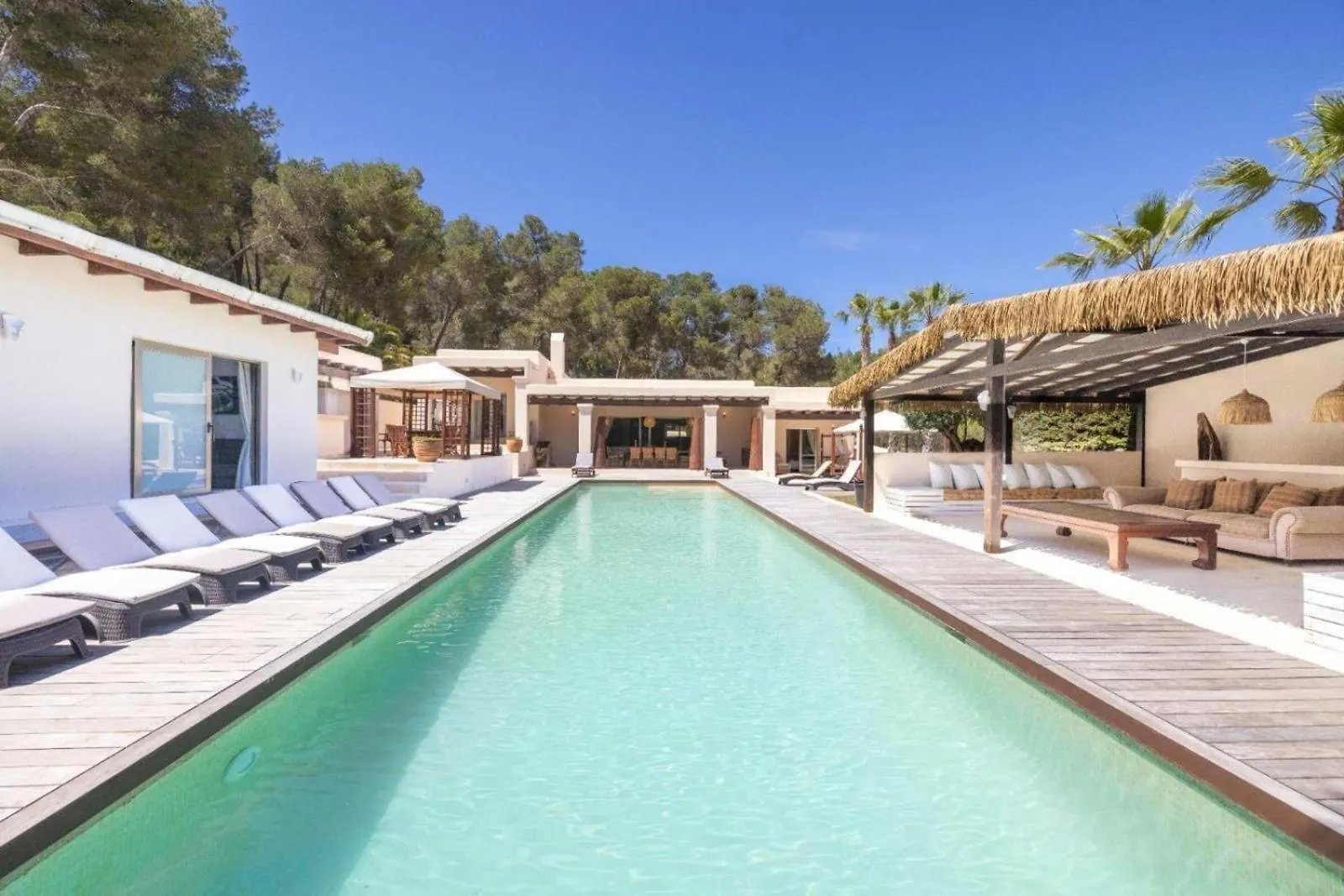 Private Apartment In Villa contacts