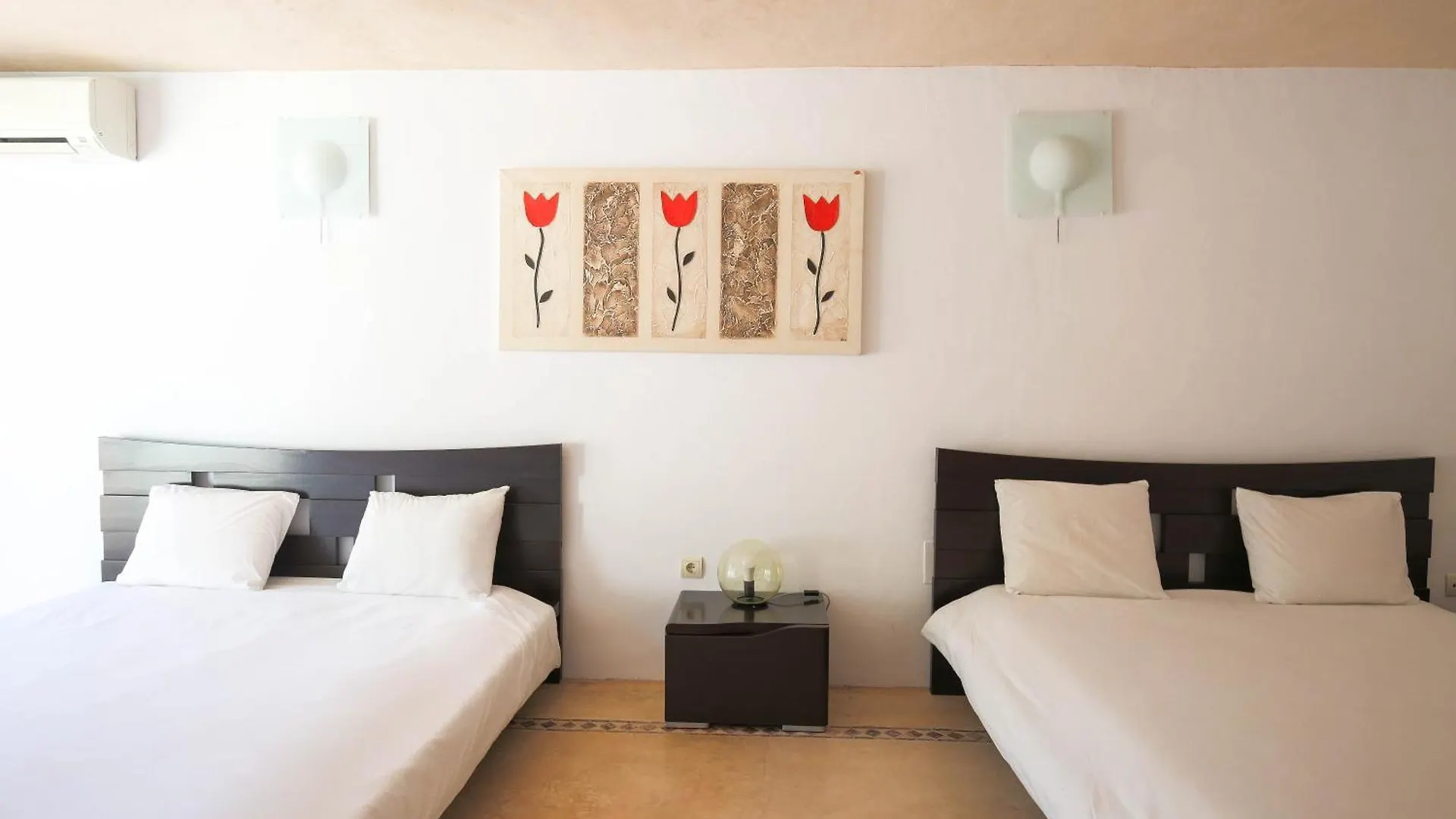Private Apartment In Villa Cala Llonga  Spain